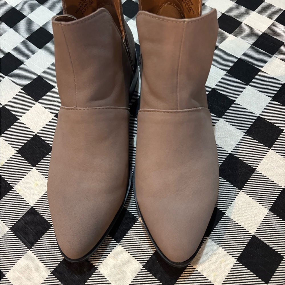 Lucky Brand Tan Ankle Booties with Side Zipper